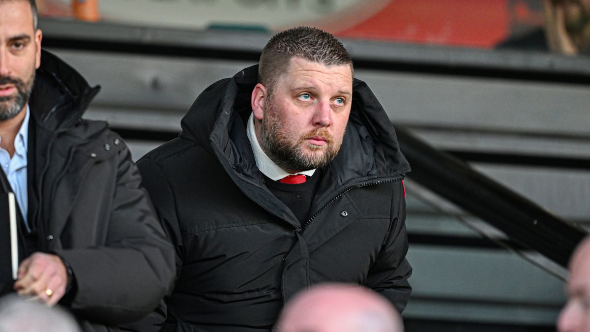 Alan Burrows leaves Aberdeen for 'personal reasons' as Dave Cormack pens emotional farewell to chief exec 1 0c211df5ce8fa3c69d93151773727758b140df19abf804b47cbe960734fc1ccf