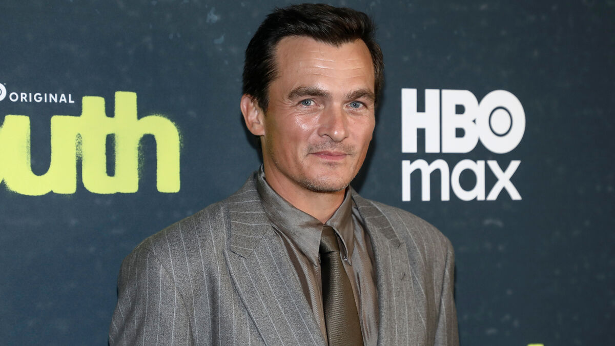 Rupert Friend: I love being ridiculous, and I want more comedies 1 0df7bd85cce76a14721d37c5878d8b91cc6e32f434290fc3cbd8ea10737c44e7