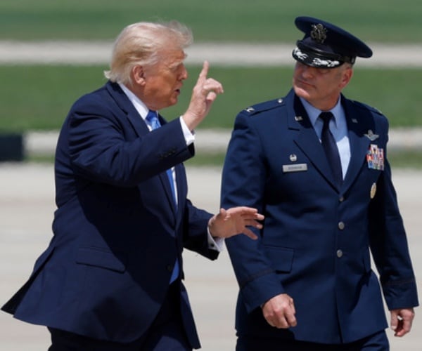Trump Says US-Canada Trade Deal Likely 'Fairly Soon' 1 11f881ccb26ce34f4307dc759538c7d7a3e2122f8240e2fbad7bc82f30b77794