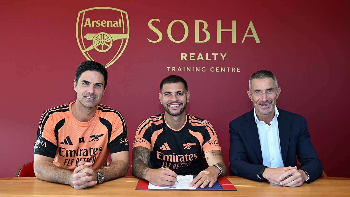Inside Arsenal's 'missed opportunity' transfer window: How Gunners lost out on Morgan Rogers, Julian Alvarez and Vinicius Junior, late move for blockbuster target revealed - and the market wins that soften the blow 1 12f9748d6c167c3f406aa5a1d807904128a56077221551a367d6c40f25ff1bc7