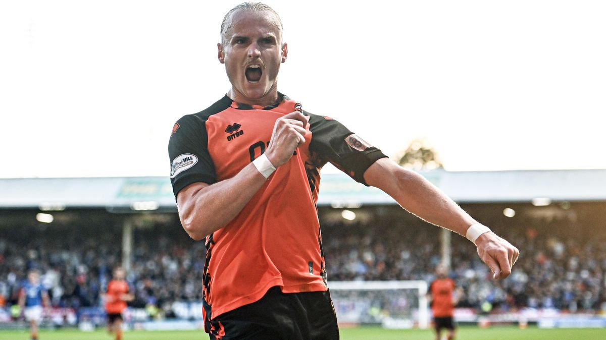 Lachlan Rose reveals Dundee Utd side hustles as DJ and trainee barista squeezes in uni course work as well 1 1555c69a206bb6ae9bb5c668cde04e3b01477c628a0af8e982af53caeacc7f19
