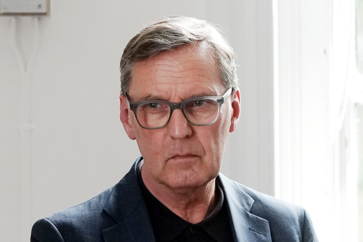 UK needs ‘tough love’ approach to young people on benefits – Alan Milburn 1 17853fd458144fc7b52ac4ce3bbe0b5d48e4986ac3a8d2d445247f9916a771d2