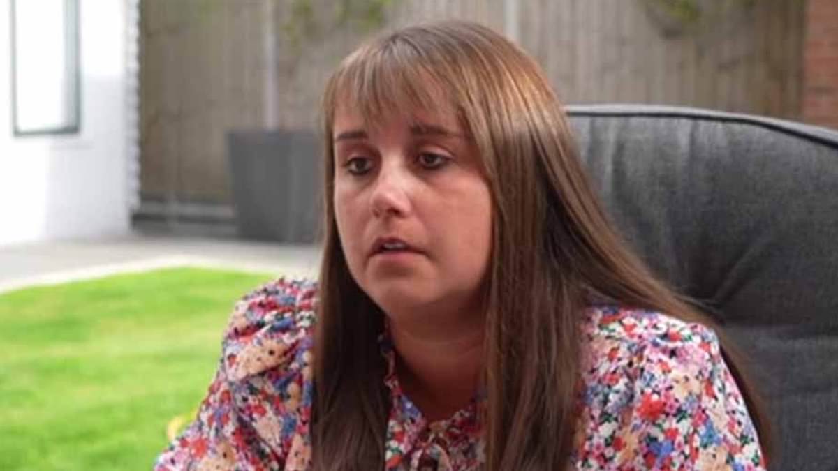 Woman was told she had a terminal brain tumour and underwent 11 years of torturous chemotherapy - only to find out she never had cancer in the first place 1 1938f1fa0763dee979e0fc1fcf01d40e191eda10c9c94a61a99128fa6ad61041