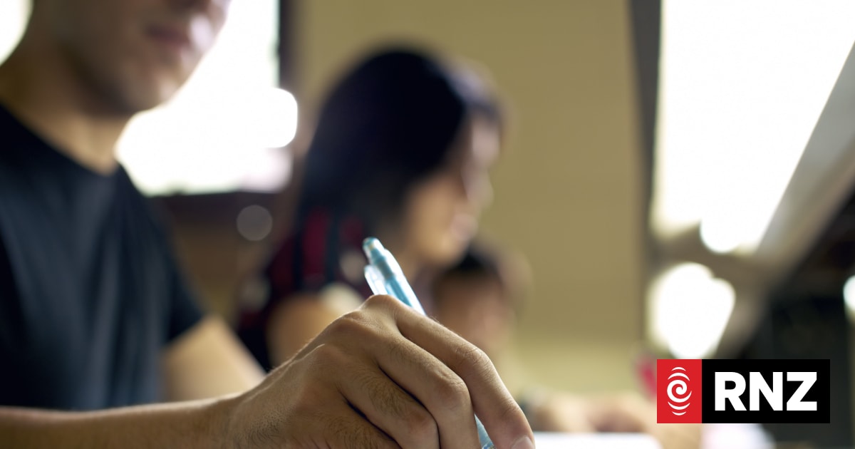 Cyber-bullying, wagging school damage Kiwi teens' international test results 1 1ea2915700fca81781fee528db78e8d5f0ba5d4aadac8016cd2a7868a9fb4f5d