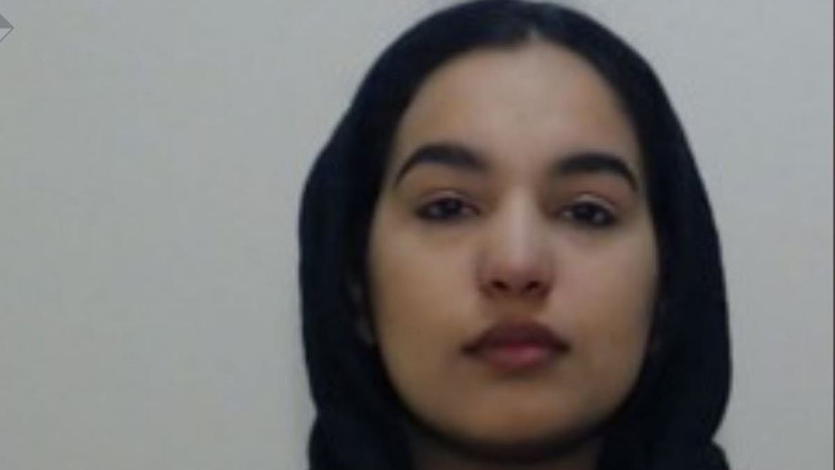 Corrupt female police officer who shared confidential information with drug dealer boyfriend cries as she's jailed for three years 1 2558d752c6e5fff5737050dbe92399c85ace8df3b4432e4ad34e56c2e52e8600