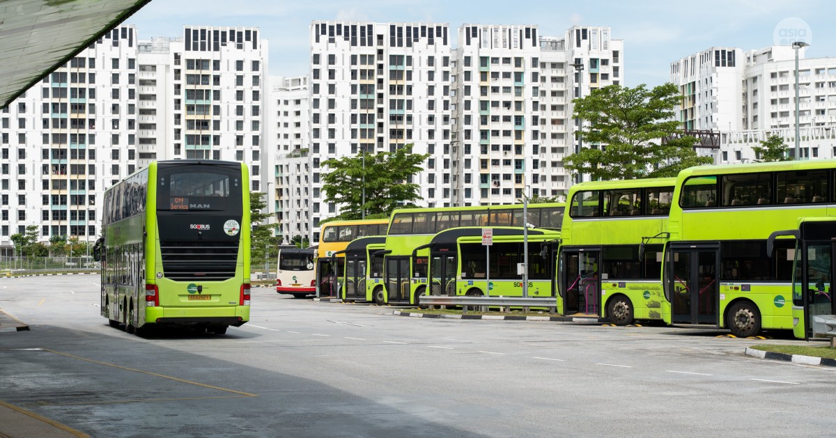 Wanted: Good Samaritans who helped stop bus after Tower Transit driver suffered medical emergency 1 27394b0b83da6643b7769d11d2d20cc9fe43b99fd9b6843ee96fa7680f2c9db0