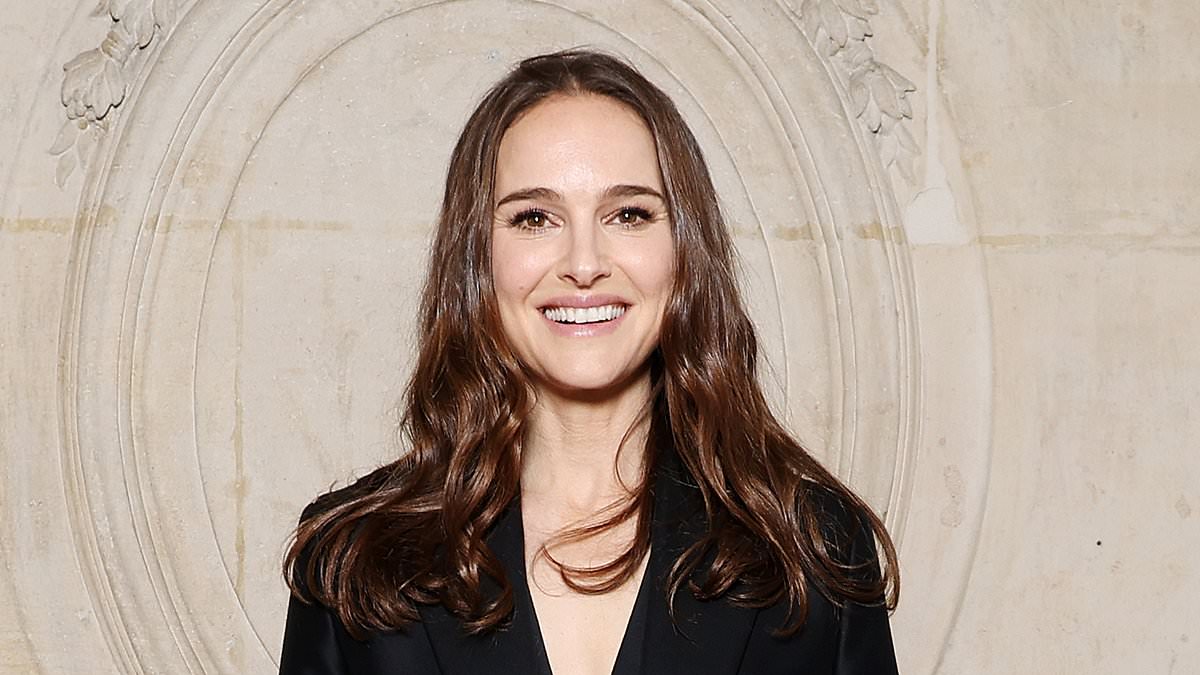 Natalie Portman, 45, welcomes third child which is her first with partner Tanguy Destable 1 27d4dd4c1d77e846488e3b1a6eb9936ed0c36b6b611ea0ecd349b4c5b6c303b3