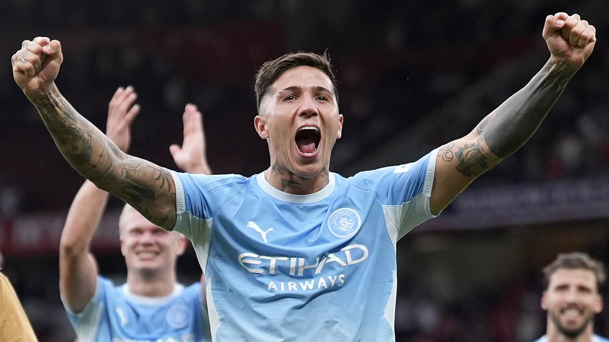 Goading, running himself into the ground and feeding off Man United distain - Enzo Fernandez showed what £125m buys you and his innate desire to win at all costs is gold dust for City 1 29deda4e43d277692ddfc87c47ffa16e7758ab2cd7a242ac4375defd724708a2