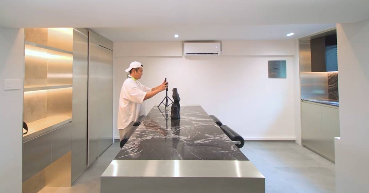 Terence Cao gives 60-year-old childhood home a modern makeover, shocked he 'lost one room' 1 2c23588eb1874cc4fb7fd0f608b1dd3ae4ee44b21a8192155c0d09bf5d205858