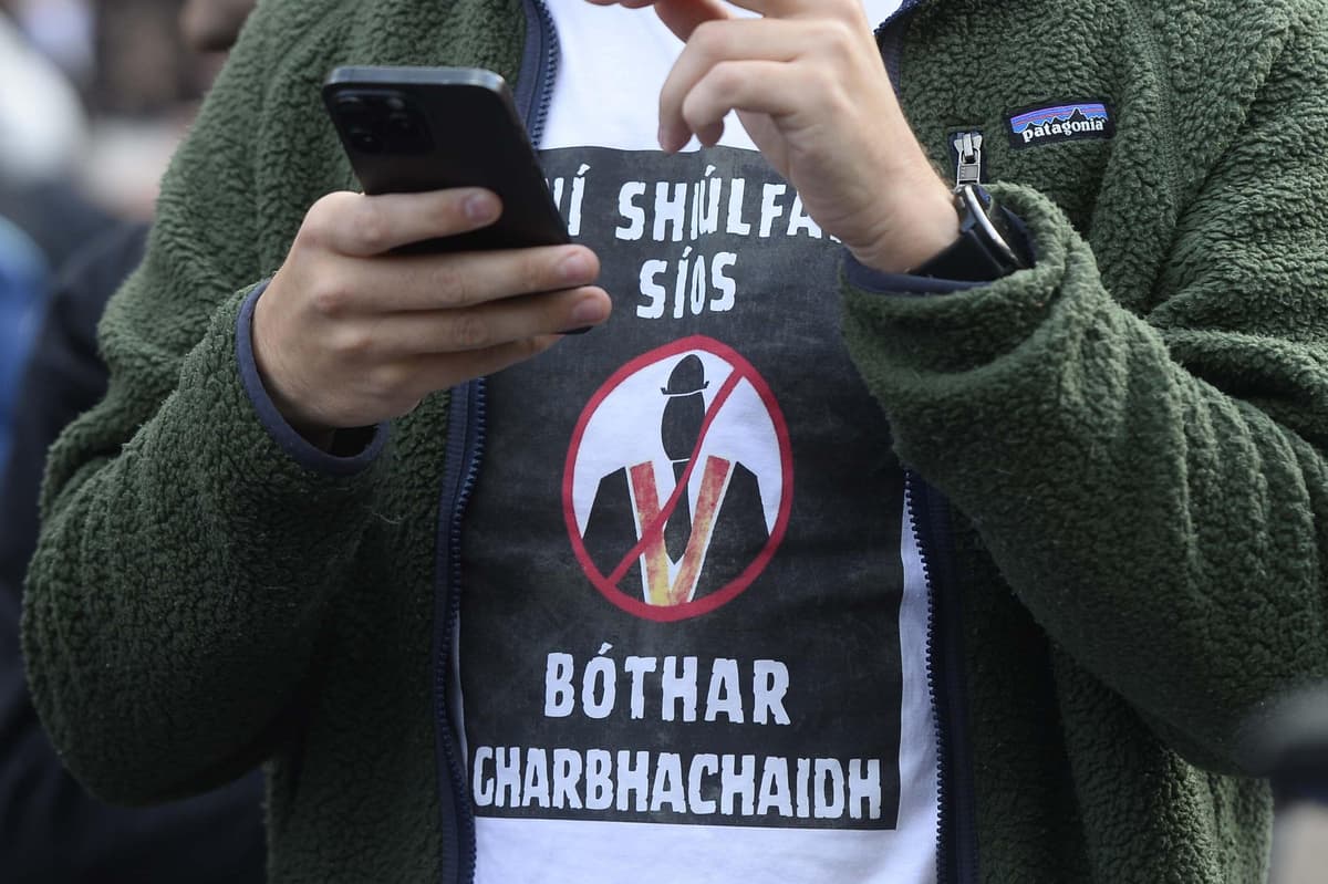 Drumcree legal challenge raises questions over PSNI assessment of parade 1 300d79bb56e678176f869a71c48f5a75c7911f9d3dc9406a6cc146dab76d7f0e