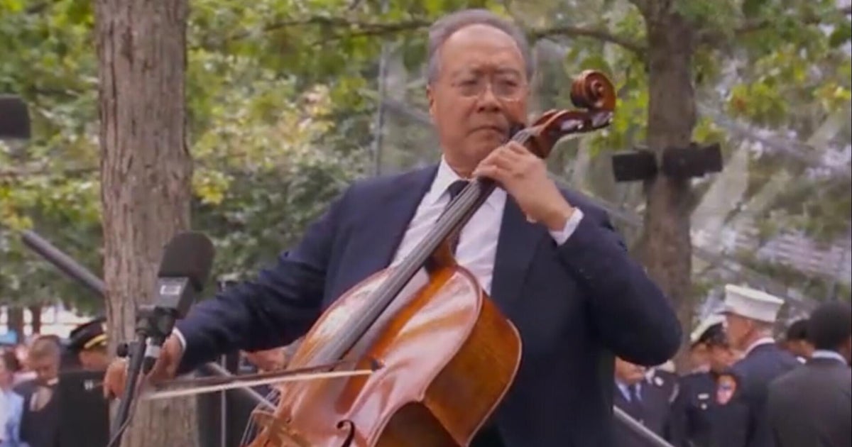 Watch: Yo-Yo Ma performs Bach at 9/11 ceremony in NYC as names of victims are read 1 331b087ebf6c60f7da1a6d213aaef80249f13fc67d7ff1babd355b3c1820a436