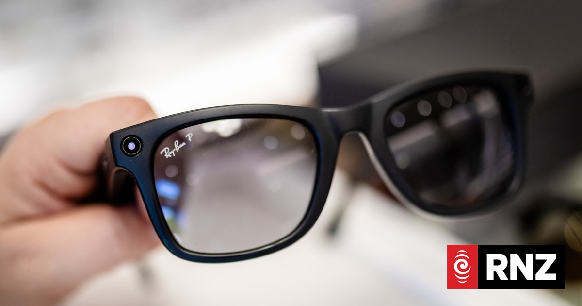 'Great time to be blind': Visually impaired hail AI smart glasses despite privacy concerns 1 34db5600c9dc4472af1cd3aff49e46f26d654173032399570ddc4a5b5b37b524 2