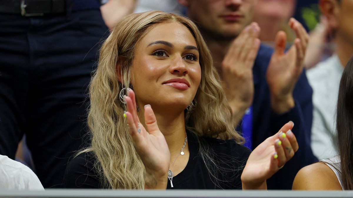 Soccer superstar Trinity Rodman dotes on boyfriend Ben Shelton with head-turning t-shirt for his US Open match 1 3861328687188d9aa3ab14ae06d2ba02293ca2ce7b2cfa575264eadacc6b186c