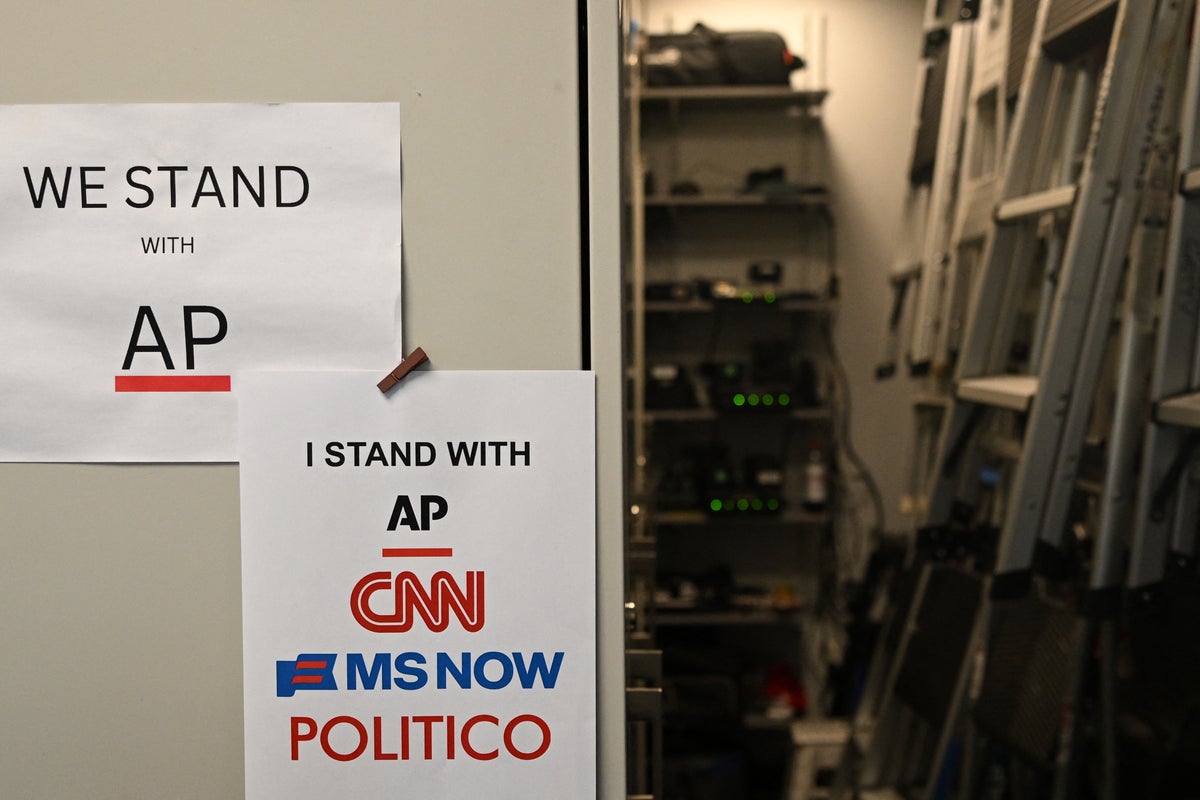 Judge orders Trump to lift White House ban on CNN, MS NOW and Politico 1 399119597b3f9903e0daceafcf1b2722c4ee1add78d94269e5d9b5c655c1913a