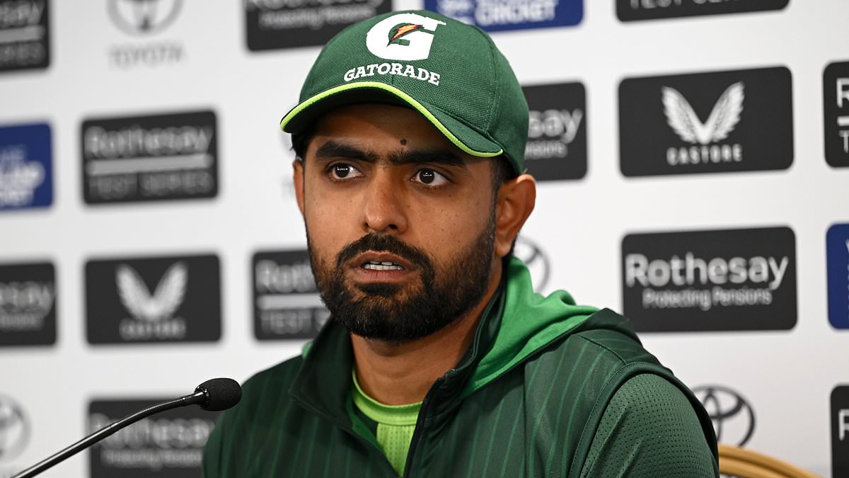 Don't ask about the tour from hell: Pakistan cut short questions during tetchy chat with captain Babar Azam after sending home seven players and coach before third Test against England 1 3aa8c474c6880b3fb35560d58a2c1dbff62072bb1e4d5ba601309d5541385440