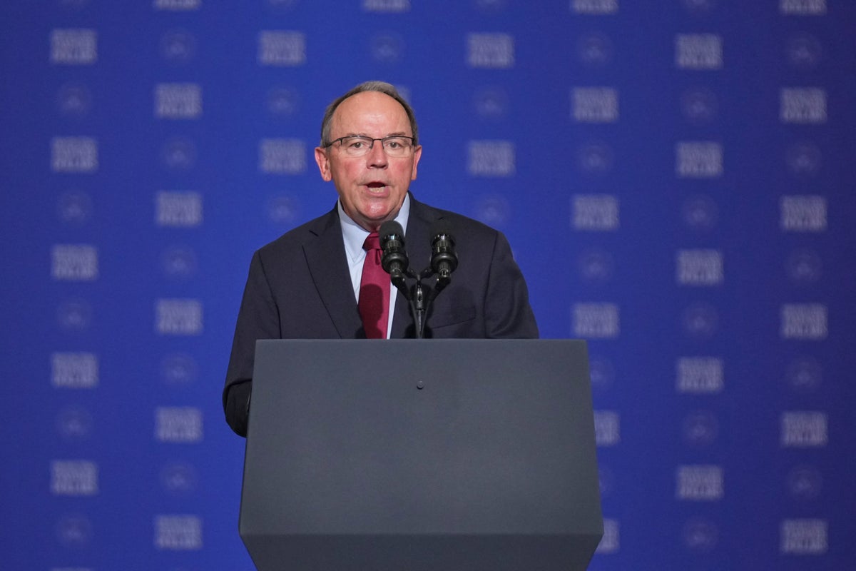 Wisconsin Congressman Tom Tiffany in hospital after plane forced to make emergency landing on lake 1 400422a30212c32dbf7c5a5a83534bfee6c0e102d4d021d3ca907300685afb40