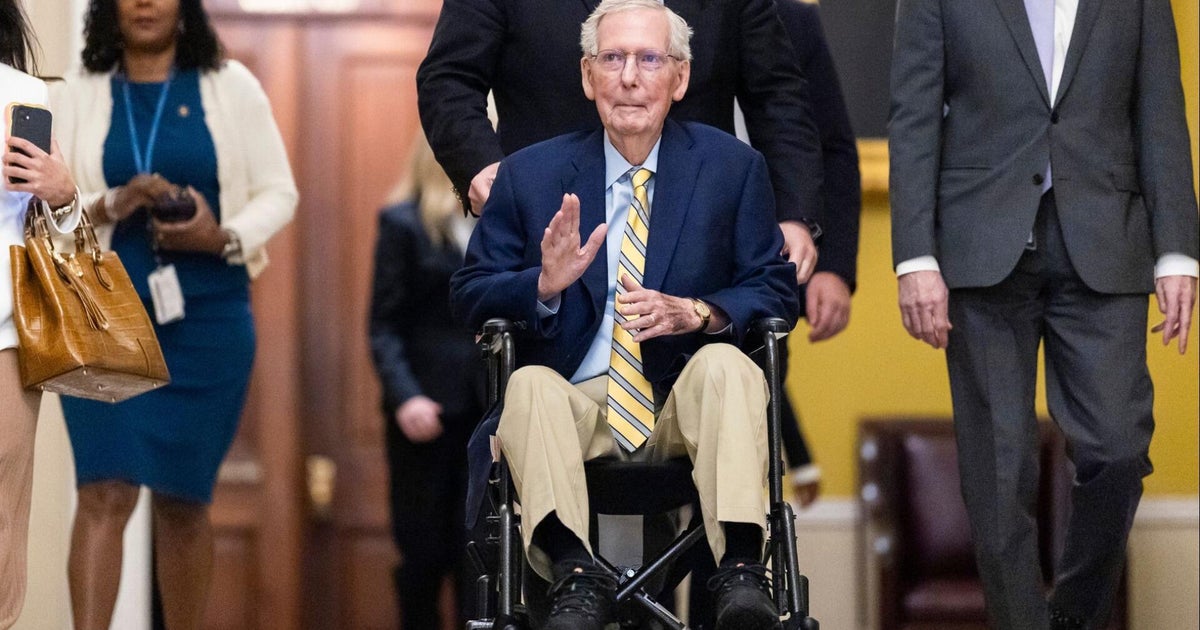 Kentucky Gov. Beshear says he hasn't spoken with Mitch McConnell 1 40f9abaeaa1d085dafc04bcdc180e868b39cc56648a6058a9b797ab48d1825fe