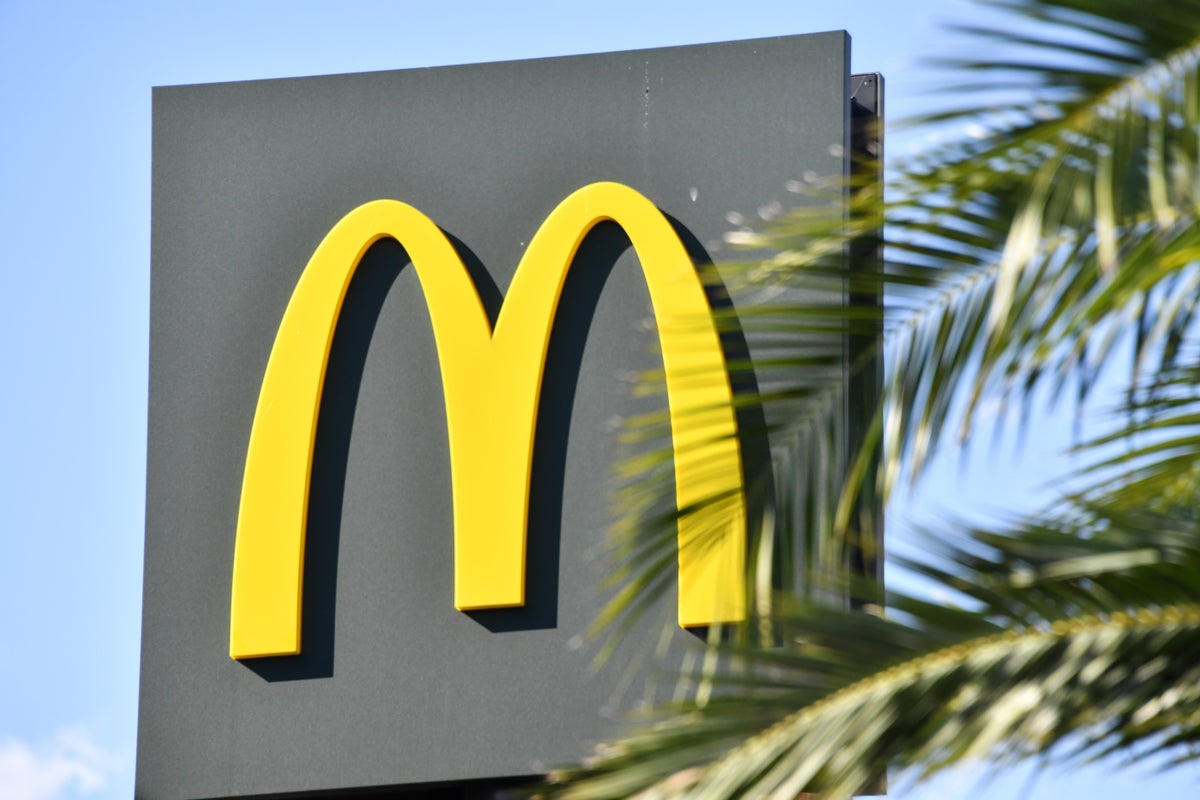 McDonald’s is giving away free cheeseburgers this National Cheeseburger Day: Here’s how to get yours 1 43ac1565a28cd4a98c65c9e19095ec7e540cfcc7a8f5677b7220097f31e71808