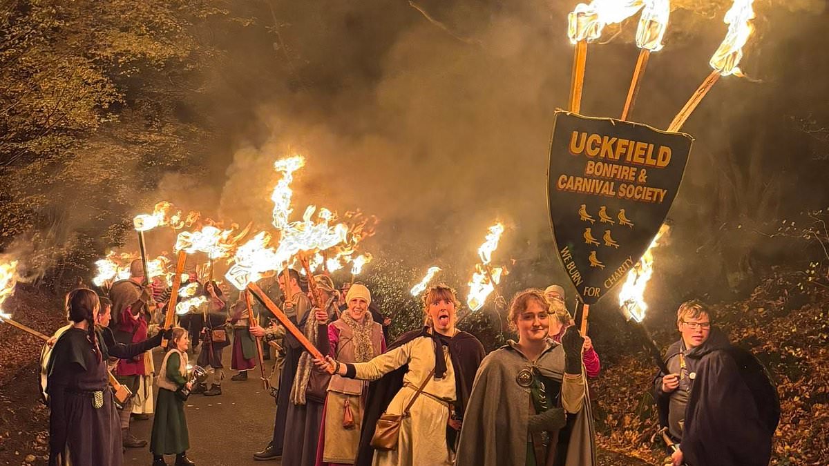 Traditional 200-year-old torchlit procession through ancient town is banned due to wildfire fears - with residents told to bring fairy lights instead 1 43d888eb43e39dac9f2b00d8399f9a52b48f36c85c8a88485e5c1caf4431f843