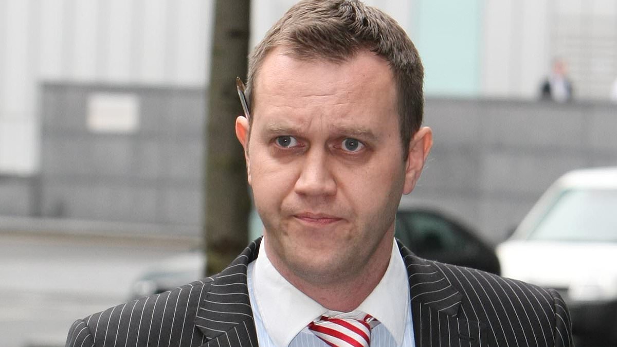 Andrew detectives are ignoring me, says whistleblower who has instead given FBI his evidence that shamed royal smuggled women into Buckingham Palace 1 4565c950c468351da3c66ef6f289998fdaec54efd6a31b32f4effeedf2788583