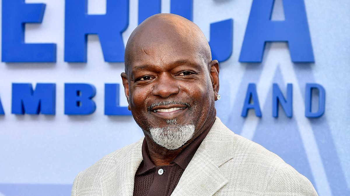 NFL Hall of Famer Emmitt Smith reveals the current player he thinks will break his all-time rushing record 1 45ad11b7eed8a6ba62256f6975ed0b0dbf92b3733839f87b9911207c466ffc5a