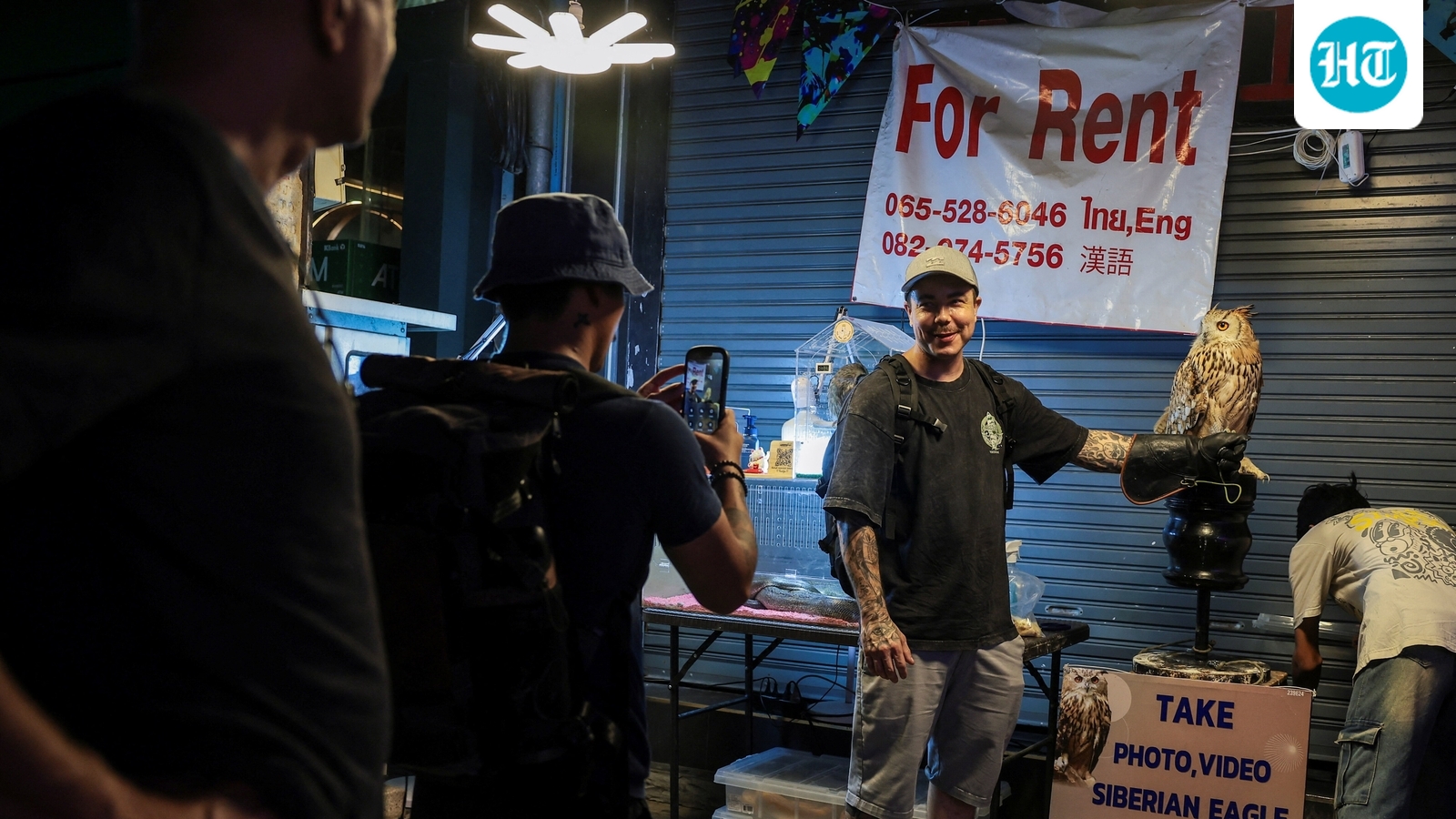 Pedicures, burgers: USS Abraham Lincoln's 5,000 sailors unwind in Thailand after 286-day deployment against Iran 1 47d8d41fdf10a67f5e6cd36ecbd4c345c3e1d0d5f124f0d8d652c766d9469b27