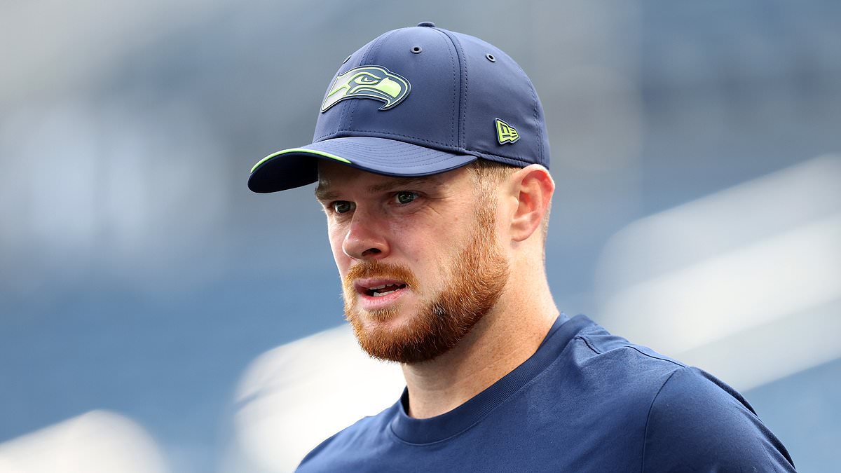 Seahawks make huge Sam Darnold decision ahead of Week 2 as star QB battles 'very unique' injury 1 49bf040d8078b60a6ce57af841e6172b277b8617f299eb61fa194fe6ab02eed7
