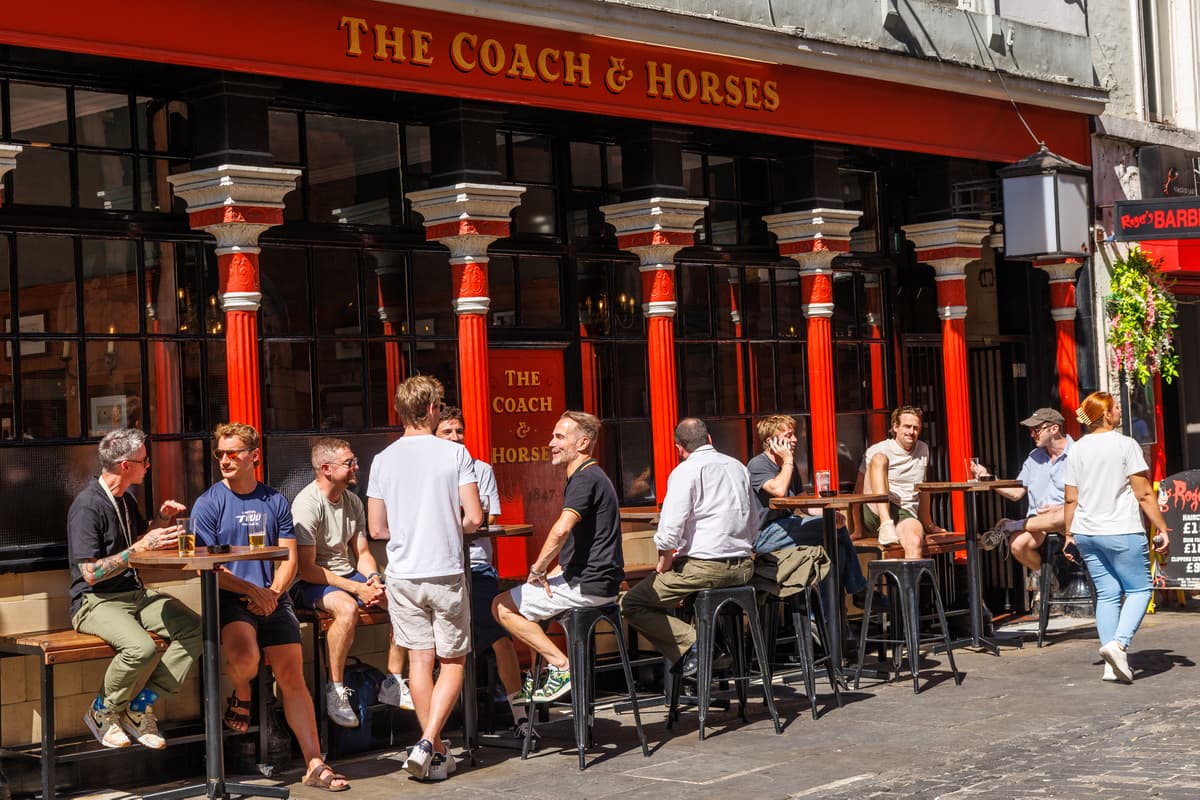 Westminster council calls for Sadiq Khan to support Soho pubs after ‘vertical drinking’ ban row 1 49ee18e933fa2903b241e9aa17488d79e9f0a9c4d518969f5ffea7a88f404e45