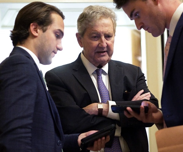 Sen. Kennedy: US Must Show Putin It Means Business 1 4e43e503f25e2baeb9f6527f81805b7200188db9f504ae947ddbcc5248bdc3b6