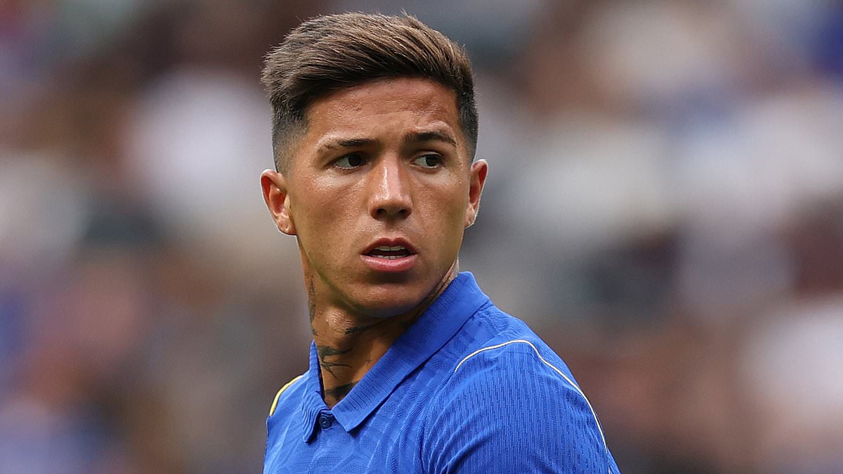 Man City agree Enzo Fernandez deal: Chelsea star FINALLY gets his move as Enzo Maresca's side set for £125m switch 1 5669d28de1bbd7d67227171802b85a6560fbd256a9369290df364744ca5a6076