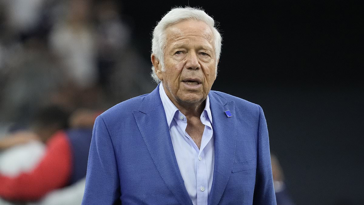 NFL owner dragged into Macklemore's 'Free Palestine' scandal as rapper reveals billionaire's 'ultimatum' that saw him kicked off Ed Sheeran tour 1 580c6c0a00dabc5eaeb78cf3b47b9cfadc61a9c110e8774176a6366930a9b184