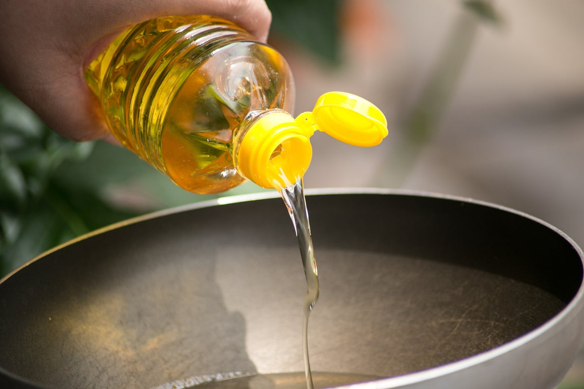 The truth about cooking with seed oils and what viral trends won’t tell you 1 5e57c4de94d1fbac9334cbbc216b358b6f3a5384829bceb8bd03652a9ed366e6
