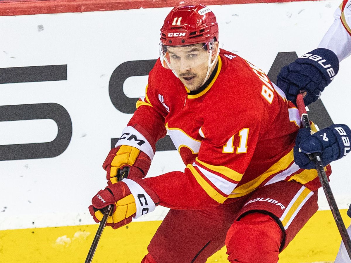 10 players who will define the Calgary Flames' 2026-27 season: Mikael Backlund 1 5e8bbbd09864ef905c236f992ecec97ebe80b812923efa9431f30c0c9645196a