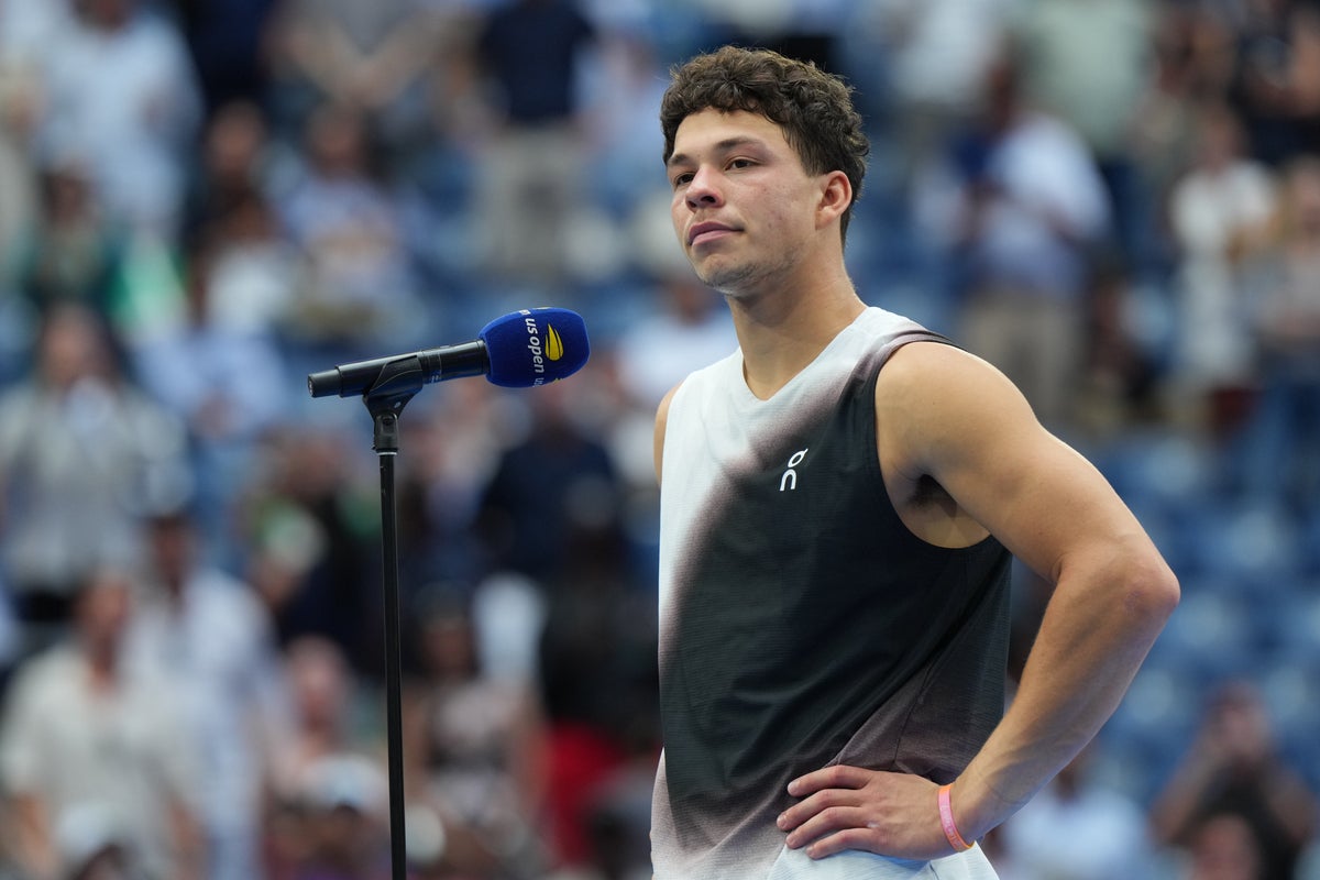 Ben Shelton demands change to ‘stupid’ rule after Alexander Zverev’s controversial ball bouncing 1 638ecccbea50ff969cb708e641a39a4f677abb59625ba1a6b4ea991ea789d57d
