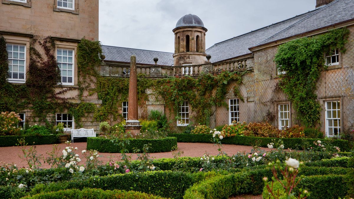 The 'peaceful' Scottish walking spot steeped in history with stunning gardens 1 640cba246ae88462901b17689879a371d40b8a0a10e0cb01df9022fe66385c51
