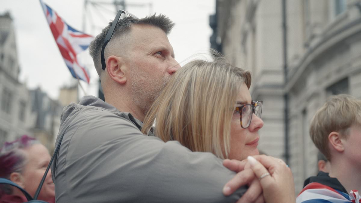 Revealed: How a father-of-two became key figure in Britain's anti-migrant protests after asylum seekers were moved onto military base near his home 1 664e6a657d4d6e52548bedb391bbe2ab837452041c47b62065905cb0cd59ccee
