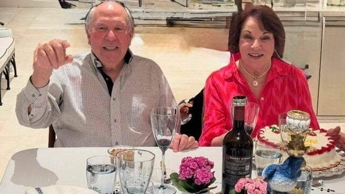 Small plane carrying 80-year-old pilot, his wife, and two grandchildren suddenly vanishes during flight from Bahamas to Miami as desperate family appeals for help: 'We need to bring them home' 1 6bd147491c2ae9e28ce7f689482bda2eb42ace3a17aa65764b7010b7aa45bf67