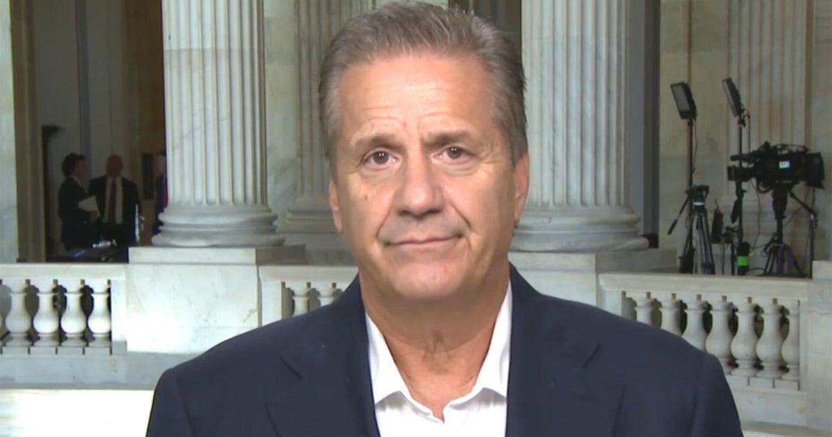 Arkansas head coach John Calipari explains why he's backing the Protect College Sports Act 1 6cc1ce9d71558af0dc968f5a06a6357f8496bae590aa41beea932a2bfdc55d9a