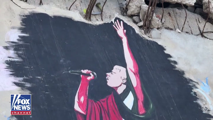 Macklemore celebrated in mural painted by Palestinian artists 1 6cc52d63f375caea5116c152ec2699ff1671a6cee66b6aa9d1285c4755bbd4b3