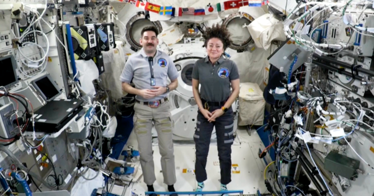 NASA astronauts on their monthslong expedition on the International Space Station 1 7397e5e6c8e17d6f27a5a3380aad7df42942a1eeae1a593241b984e32b8d6b4d