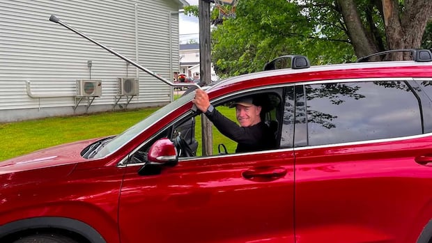 Facing a 2-year wait, this P.E.I. couple borrowed $25K to get a hip replacement in Montreal 1 7cb624cf78439609132427354f5cb914160f2a81310297d9d9d2237e2c133117