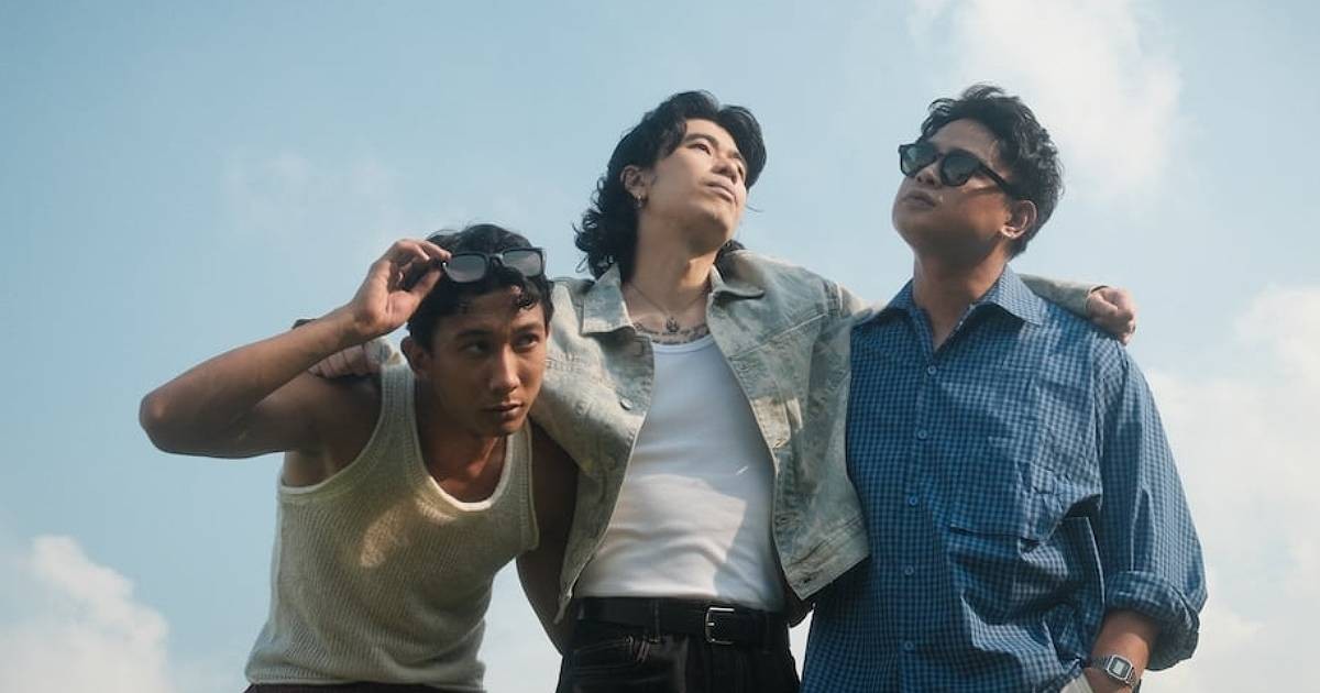 Fan tattoos and the importance of performing live: How Singaporean band Brb. came to be 1 7d7e7f80bbc17af8c3745f268fbd113c6b7df73c617eaa402588166c0b2f7ed4