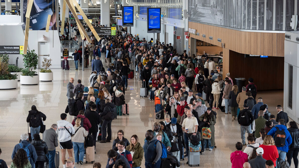 Cut cable causes major air traffic delays across northeastern US airports 1 828cf8c8c4009eeff1a2a6be592715c41dc396605e4f51125e42f244edfcd9f2