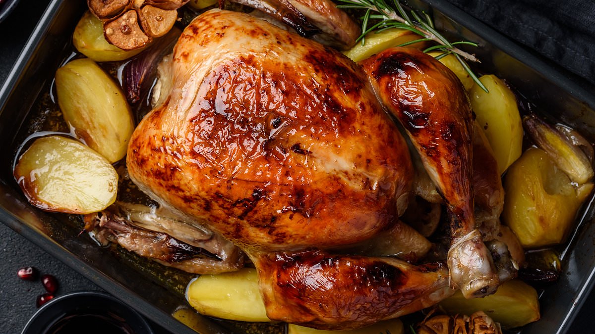 Revealed: The healthiest ways to cook chicken, according to experts... and how juicy thighs and crispy roasts CAN be as good for you as breast 1 82bfda54c68160f2f829d9659697e9db981d5fc0241bd70d0a234e4e72ec587e