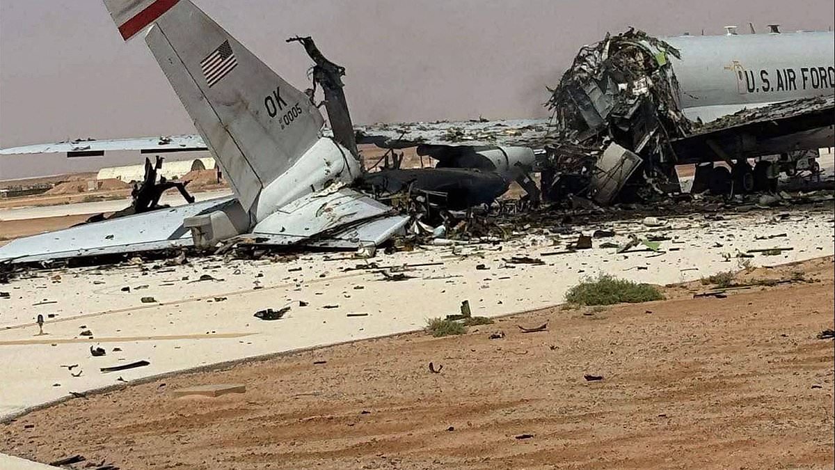 Leaked photos appear to show catastrophic damage to US military bases: 'This hasn't been communicated' 1 86dea79e2430712499ea51f4dc78f327c6115f7fe4cb651009e5ae0923d5306a