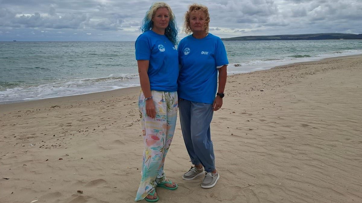 Sandbanks swimmers say sewage discharges are stopping them going into the water at millionaires' playground 1 88ad6d5c3fd11a0a3f164c4dbb70e4fe21d26841f430961f467b79ccea10d099