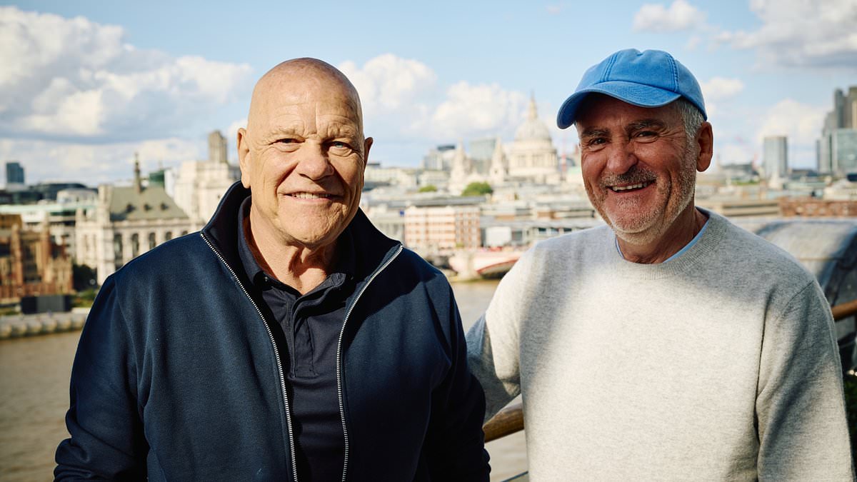 Andy Gray is handed return to UK broadcasting - covering Liverpool in his first game back - over a decade after leaving the country with Richard Keys in wake of Sky Sports sexism row 1 897cec0dc9a7bce1e0d751408fd5c25e6a0b8d3911660499bf12c54fa5133e97