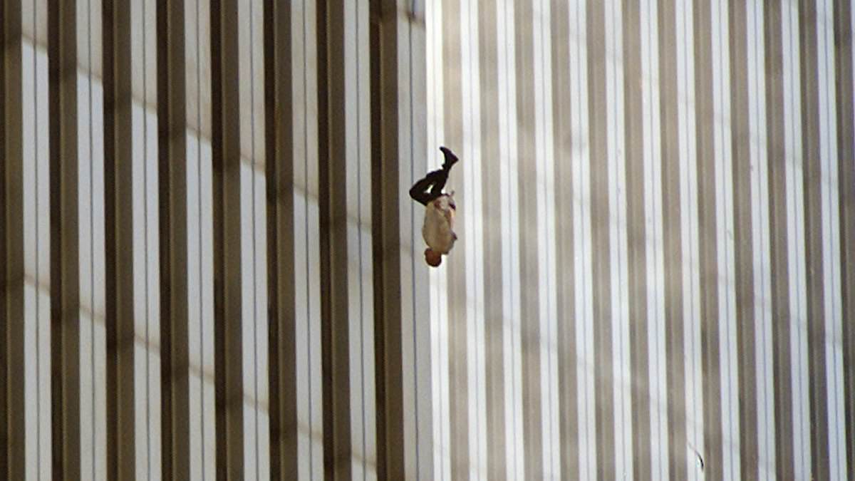 Truth about the Falling Man: Sister of anonymous 9/11 jumper who became symbol of America's grief tells the heartbreaking full story, clues that lead to him... and why she knows God 'caught his spirit' and carried it to Heaven 1 8cf27007d416d551dd1beceae0e7930dfb39a93be64fd7e2f7a272bdcaaafee0