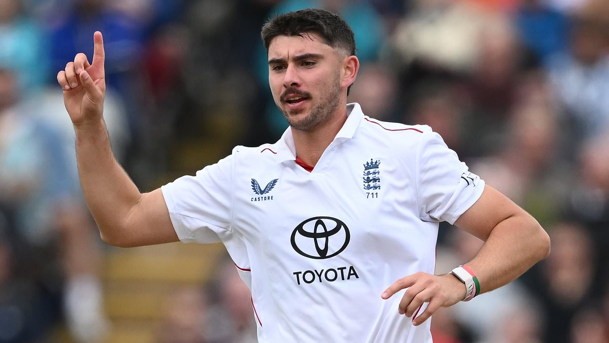 What insiders are saying about Joe Root's England: The major change he's made to the setup and how they're already learning from the pitfalls of Bazball after another dominant day against Pakistan 1 8d566f9b141563502fe68adbe93499963caf80cfc3784a3cfa70a937e4ff390b