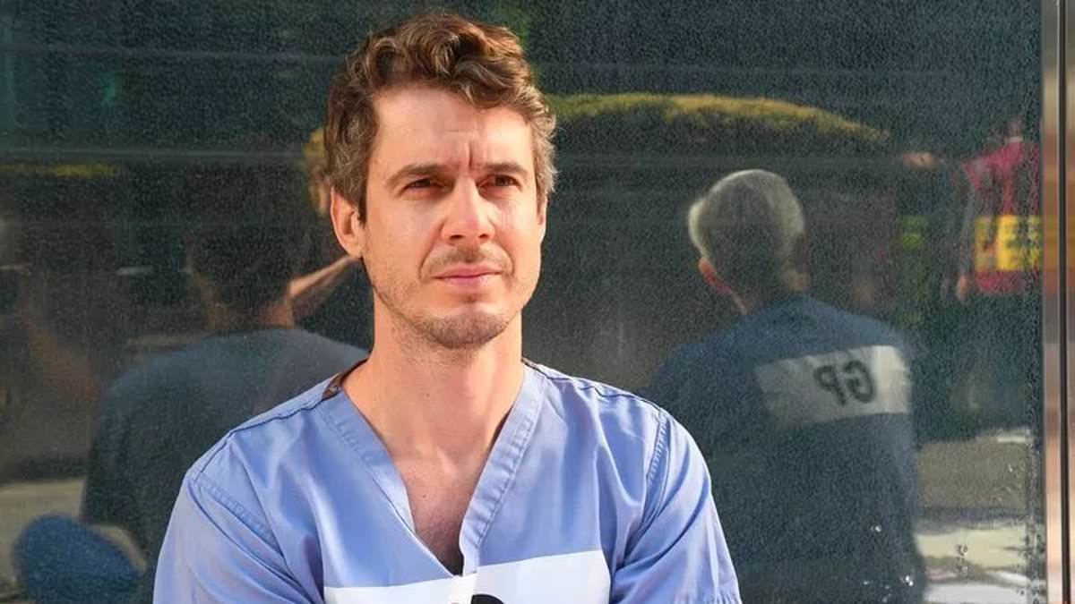 Doctor who likened himself to the Suffragettes after he smashed up petrol station during Just Stop Oil protest is suspended AGAIN for showing 'no remorse' for his actions 1 90f0630a074b0223c7743fda9f3e0a57f566efa25d4e64c1a7d1799b7568c950